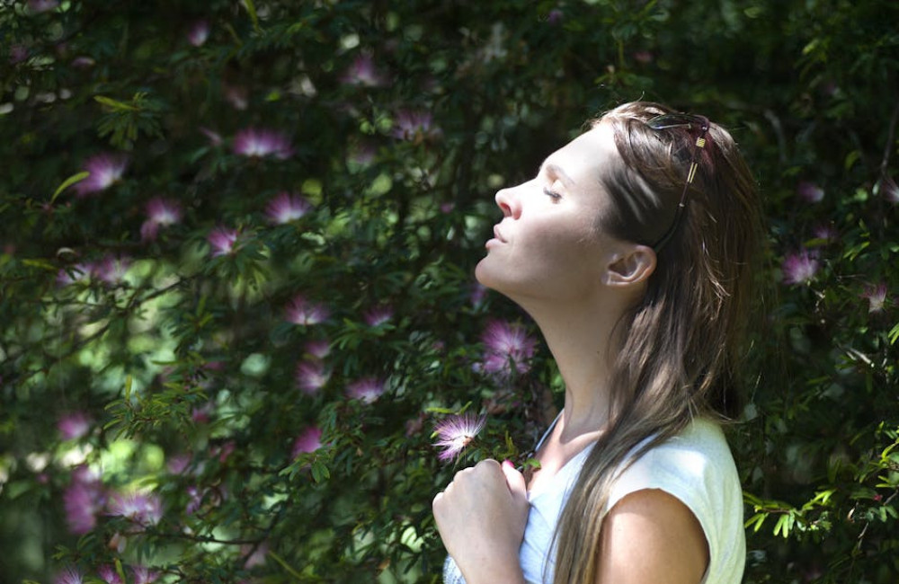 Wat is de betekenis van mindful leven? Uitleg en toepassingen