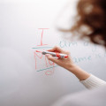 Is het voorkomt of voorkomd? We leggen het verschil simpel uit