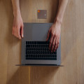 Hoe controleer je of een Belgische webshop betrouwbaar is voor een bestelling van €200